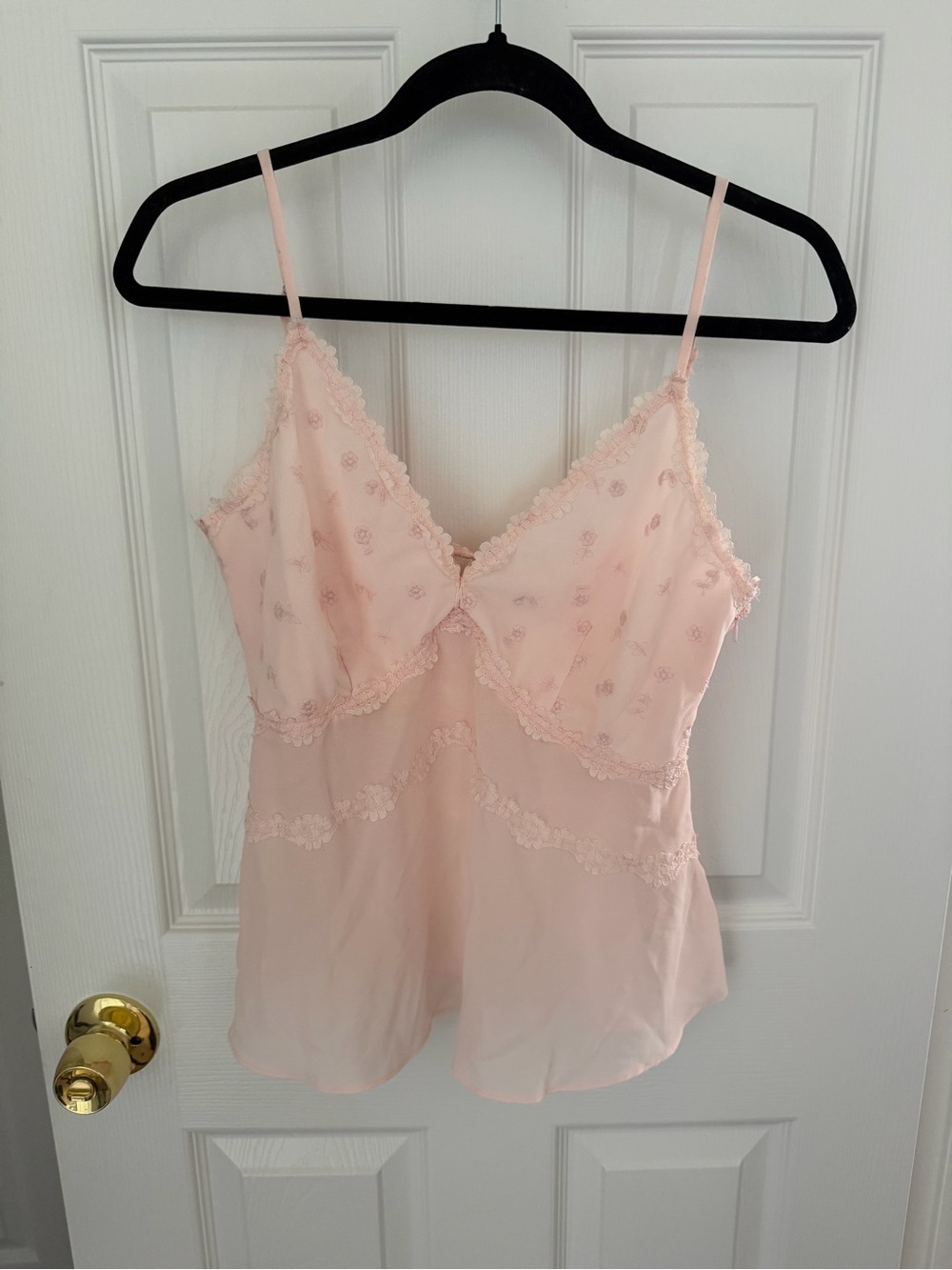 Francesca's Pale Pink Lace Camisole Top Size Medium